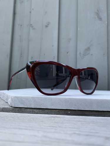 Louis Vuitton Red Acetate Frame Gradient Tint Sunglasses Z0432W - Yoogi's  Closet