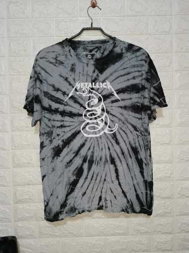 Metallica Metallica dont tread on me tie dye shirt