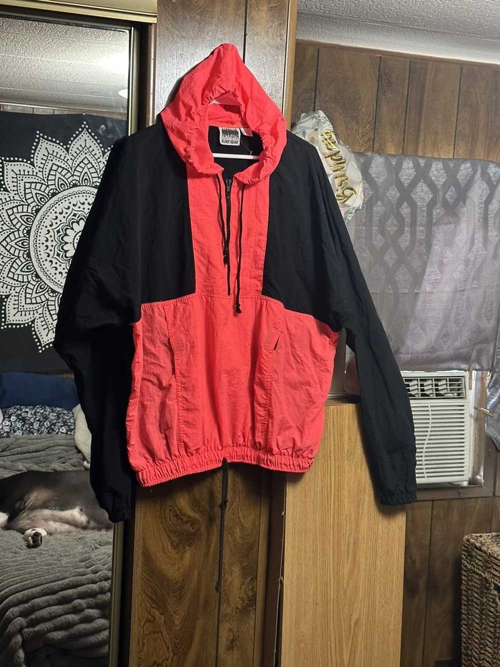 Vintage VTG Neon Coral & Black Windbreaker - image 2