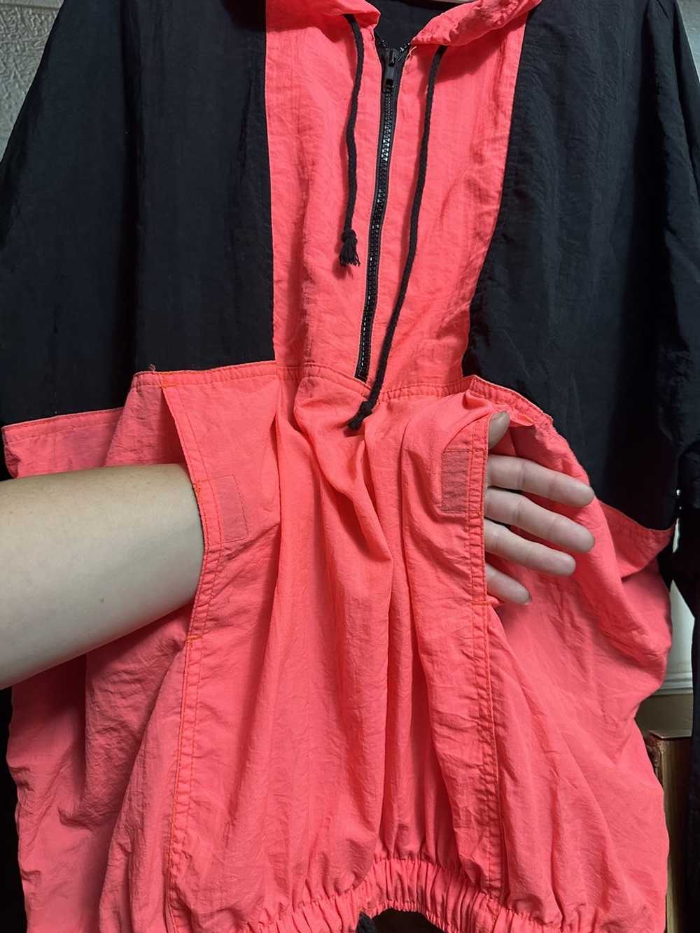 Vintage VTG Neon Coral & Black Windbreaker - image 4