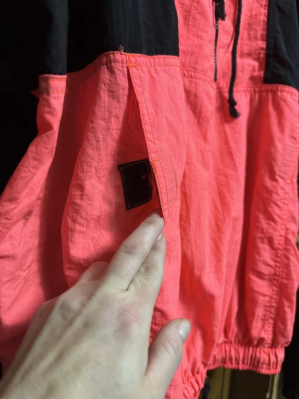 Vintage VTG Neon Coral & Black Windbreaker - image 5