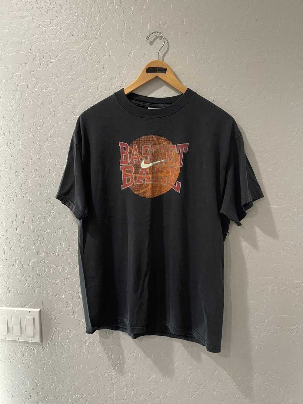 NBA × Nike × Vintage Vintage Y2K Nike Basketball … - image 1