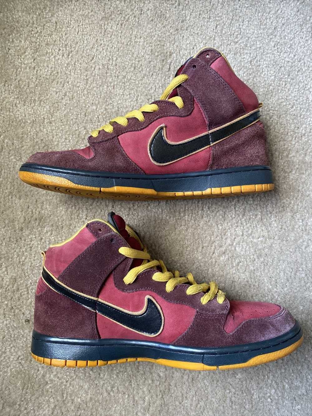 Nike Nike SB Dunk High Premium - Iron Man - image 2