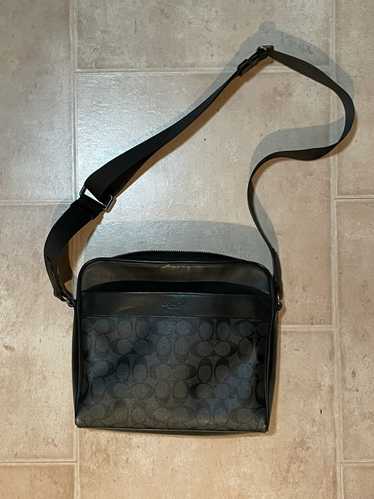 Coach Coach Shoulder Bag