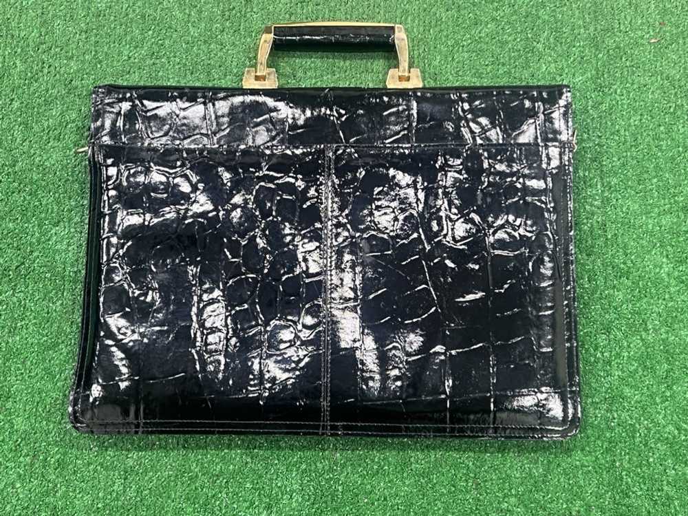 Vintage Vivace Alligator Embossed Attache Case - image 4