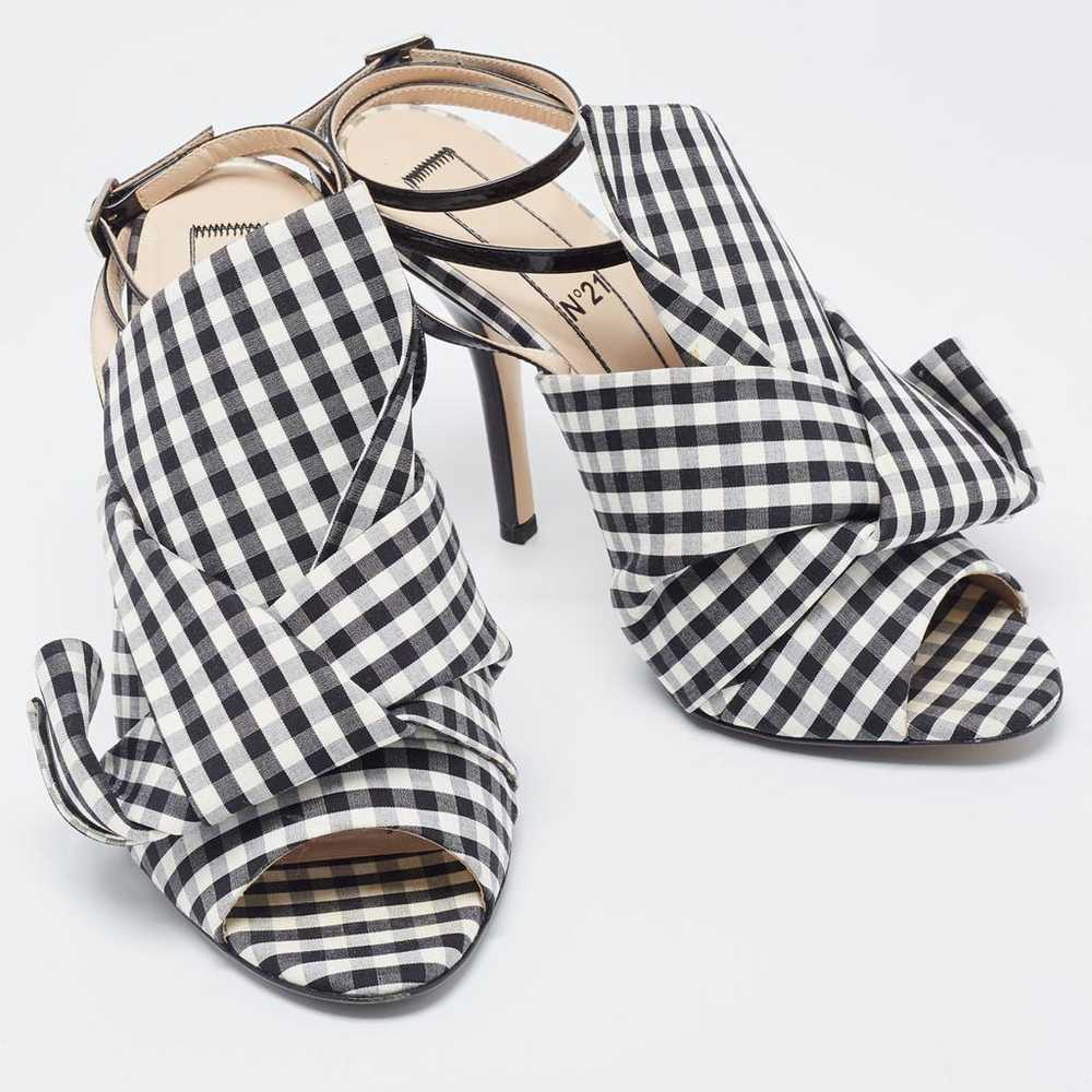 N°21 Cloth sandal - image 3