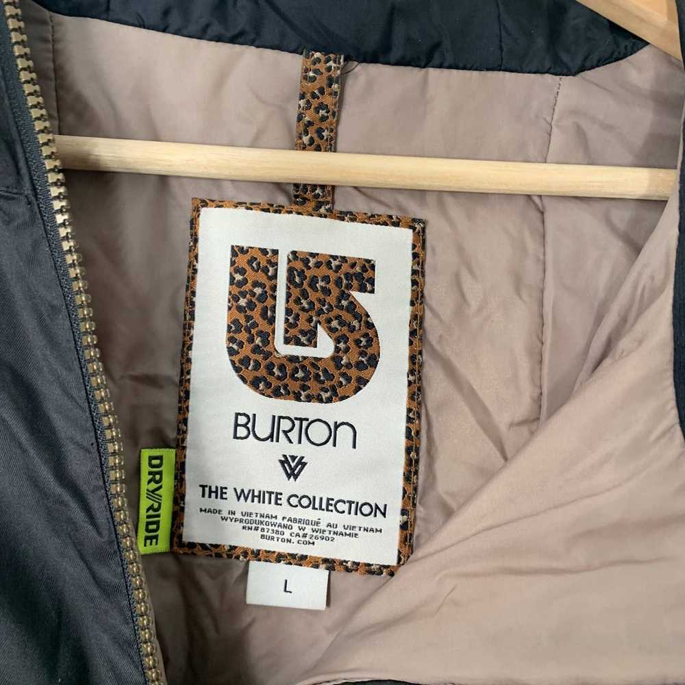 Burton Burton Snow Jacket White Collection Faux L… - image 3