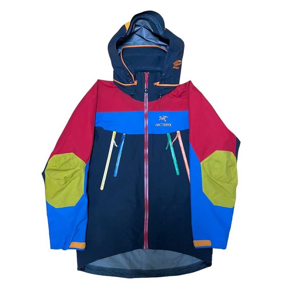 Arc'Teryx arc'teryx × beams 35th anniversary theta mu… - Gem