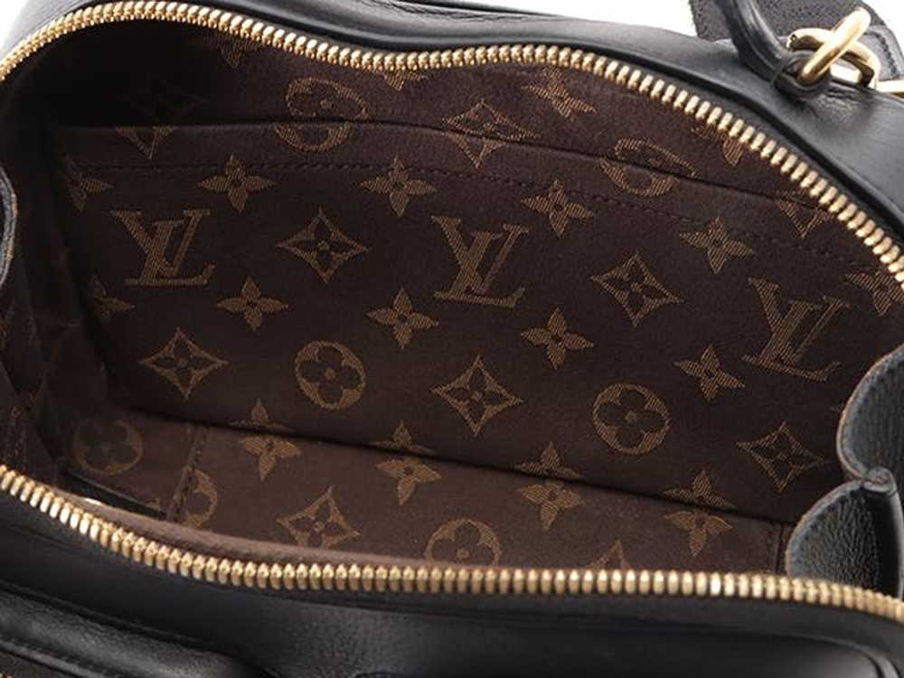 Louis Vuitton Louis Vuitton Utility Crossbody Lea… - image 7