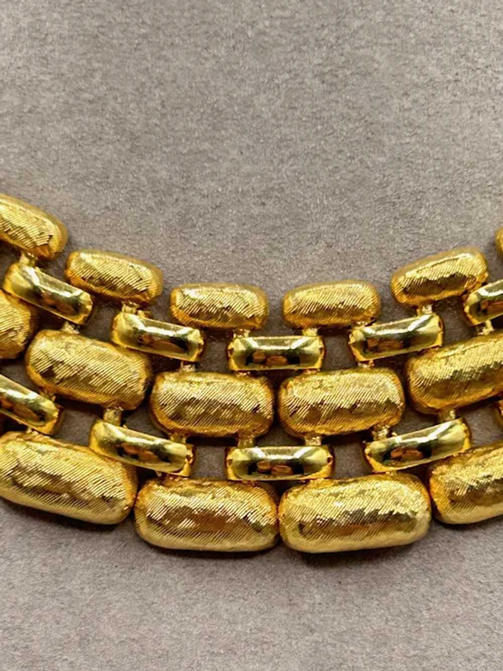 Amazing Napier Collar Necklace Texture Gold Tone … - image 10