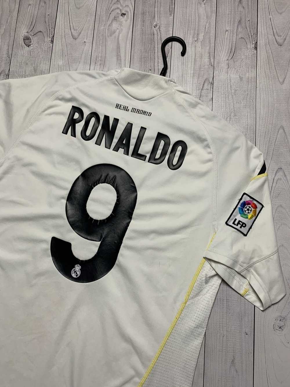 Real Madrid #9 Ronaldo 08/09 Home Jersey – OneTwoKits