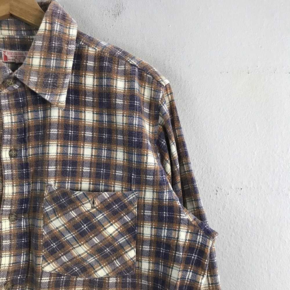 Do you guys know where I can find this flannel? I couldn't find one that  isn't sold out. : r/asaprocky