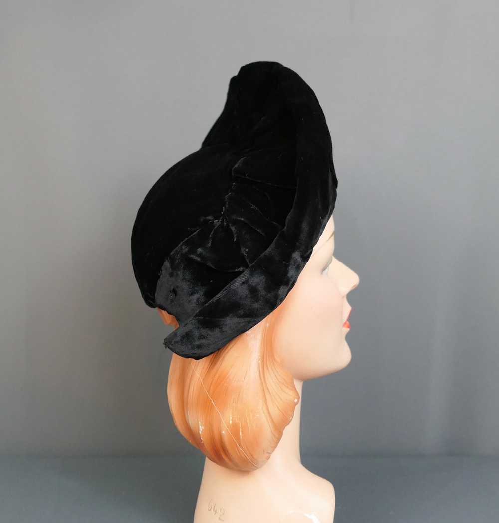 Vintage 1940s Black Velvet Hat, Gathered Front, T… - image 7