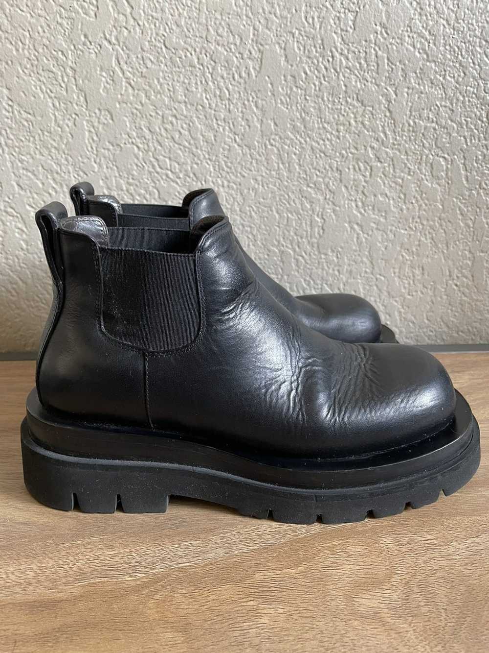 Bottega Veneta Bottega Veneta Lug/Tire boots 35.5 - image 2