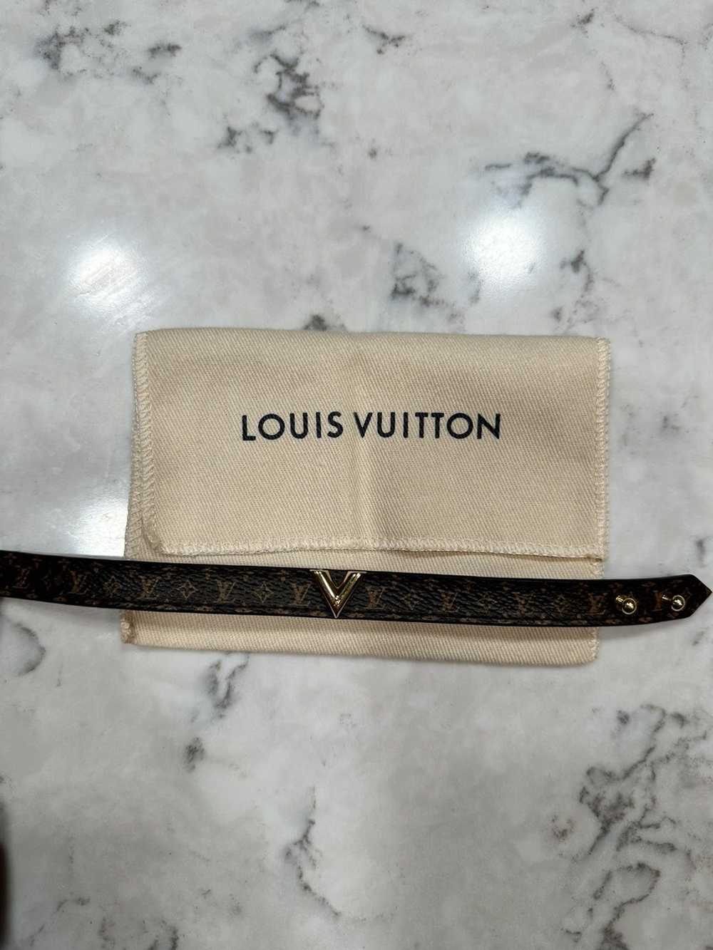 Louis Vuitton Louis Vuitton Essential V Bracelet - image 2