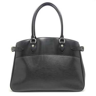 Louis Vuitton Epi Passy Pm Leather Handbag (pre-owned) in Black