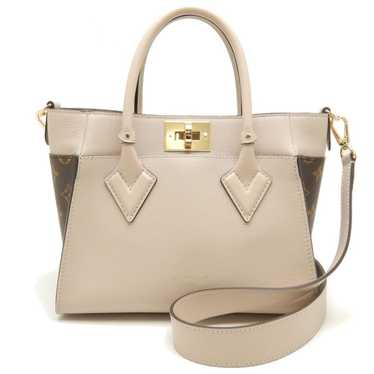 Shop Louis Vuitton On My Side Pm (CABAS ON MY SIDE PM, M57728