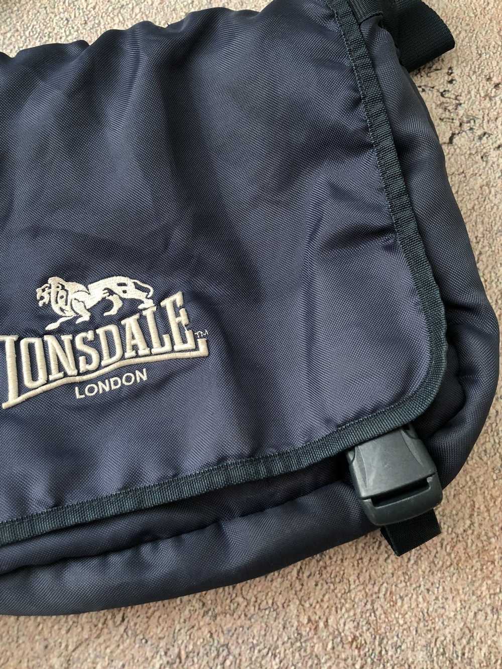 Lonsdale × Streetwear × Vintage Vintage sling dag… - image 6