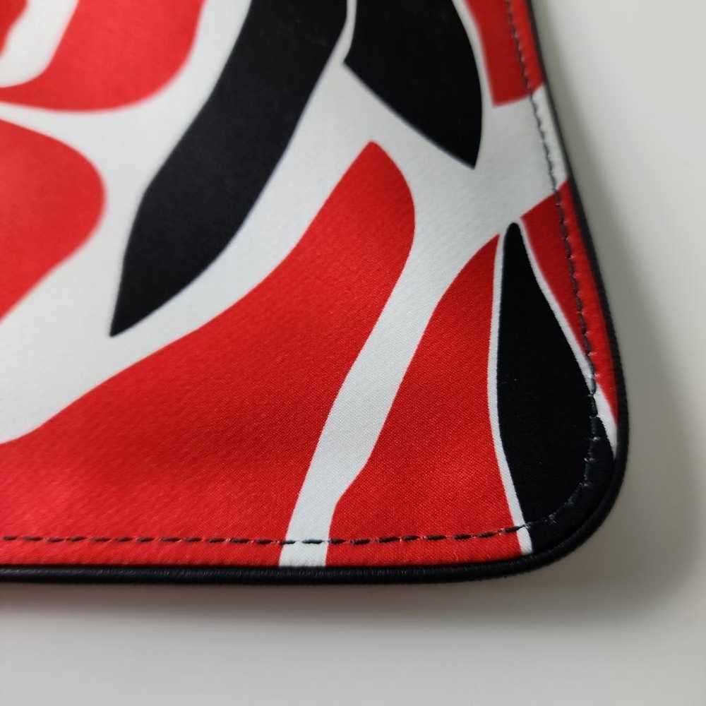 Alexander McQueen Manta cloth clutch bag - image 7