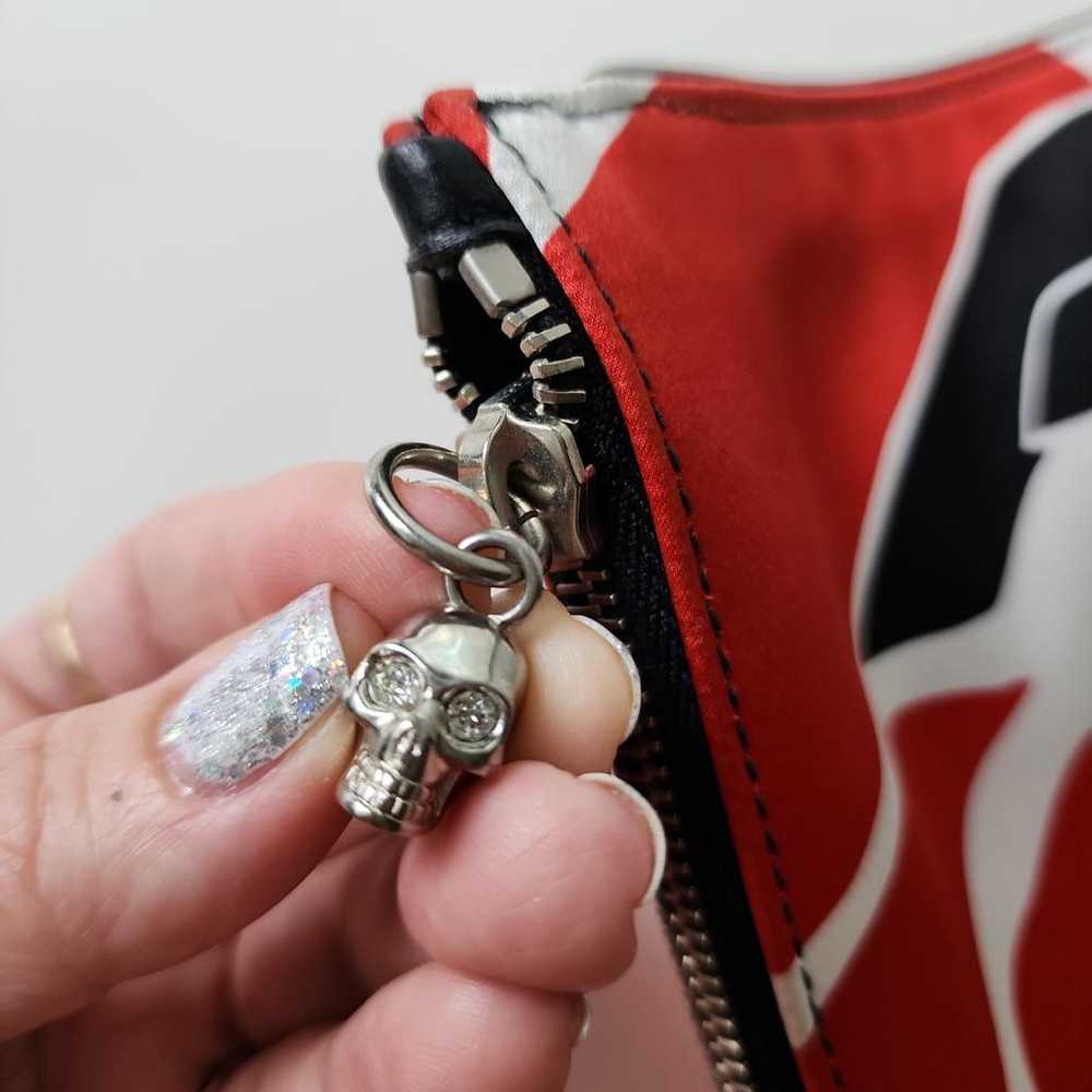 Alexander McQueen Manta cloth clutch bag - image 9