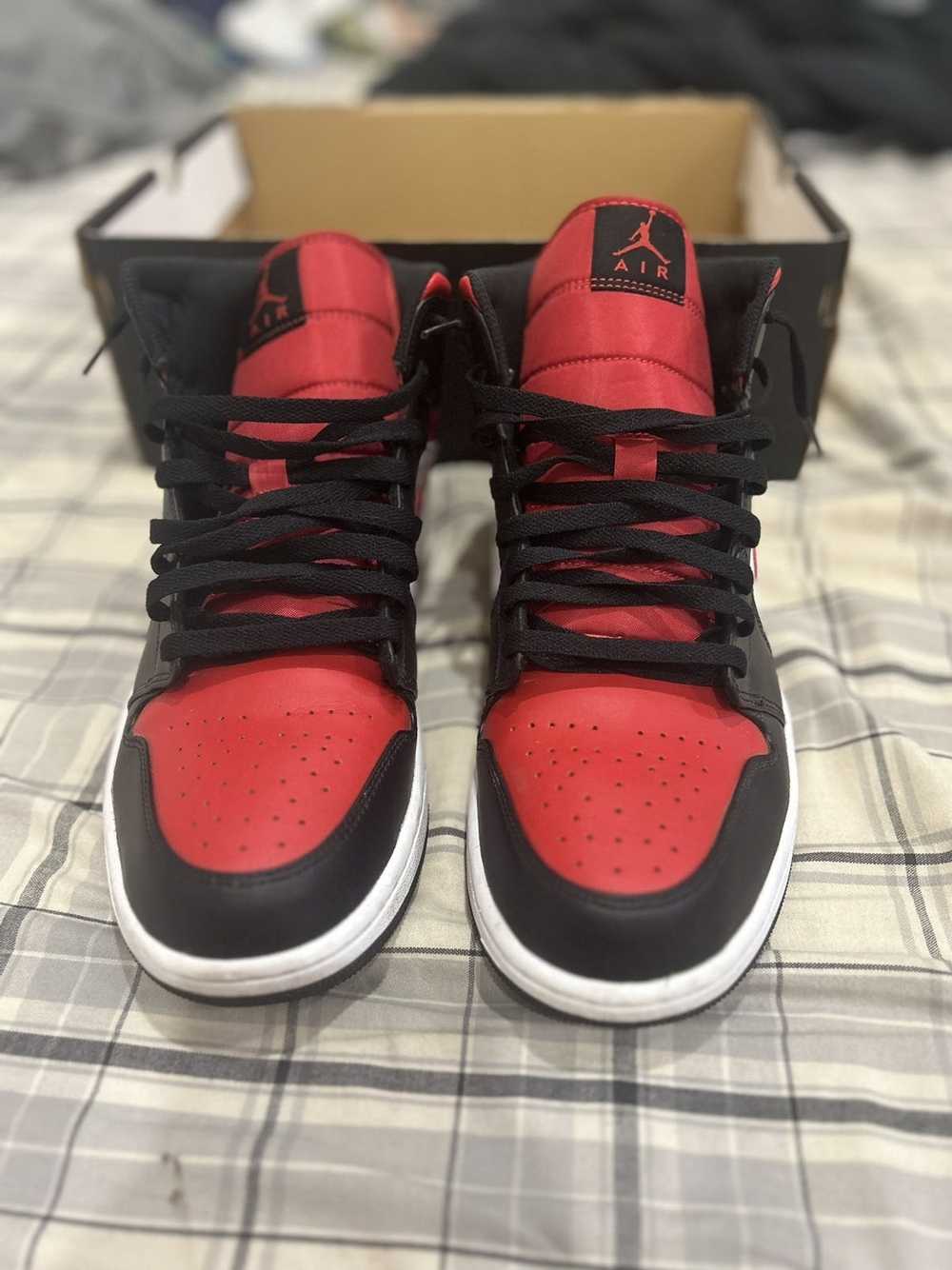 Jordan Brand × Nike air Jordan 1 mid black/fire r… - image 3