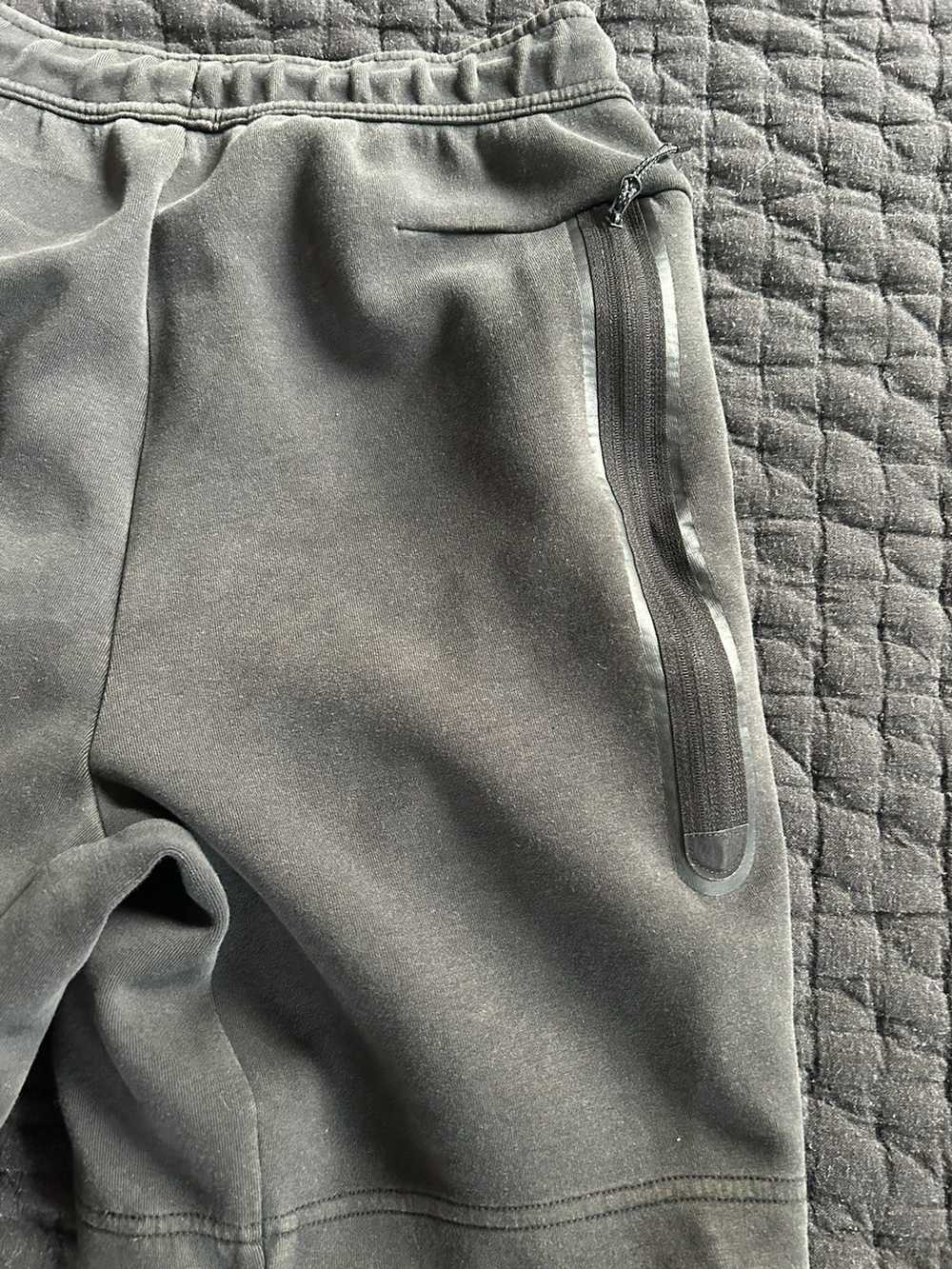 Nike Nike tech fleece shorts - small - image 2