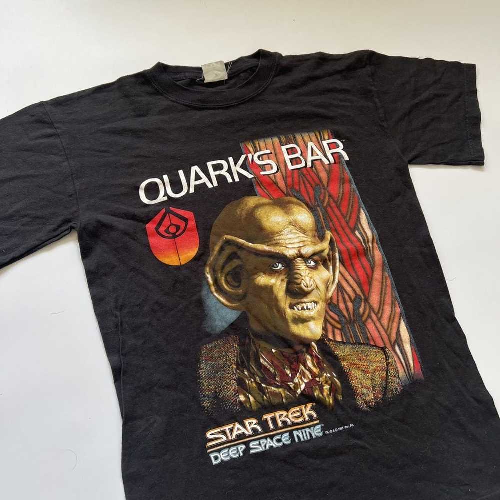 Movie × Vintage 1993 Star Trek Quarks Bar Tshirt … - image 2