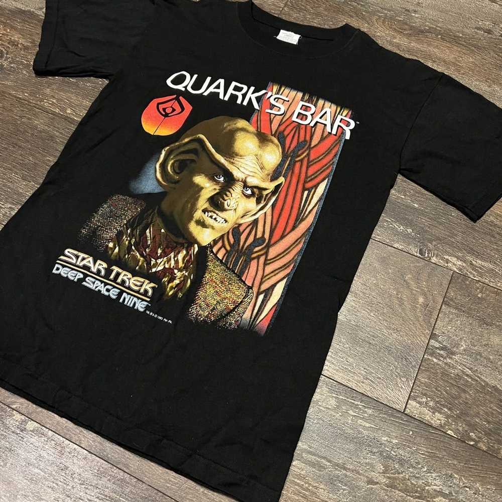 Movie × Vintage 1993 Star Trek Quarks Bar Tshirt … - image 4