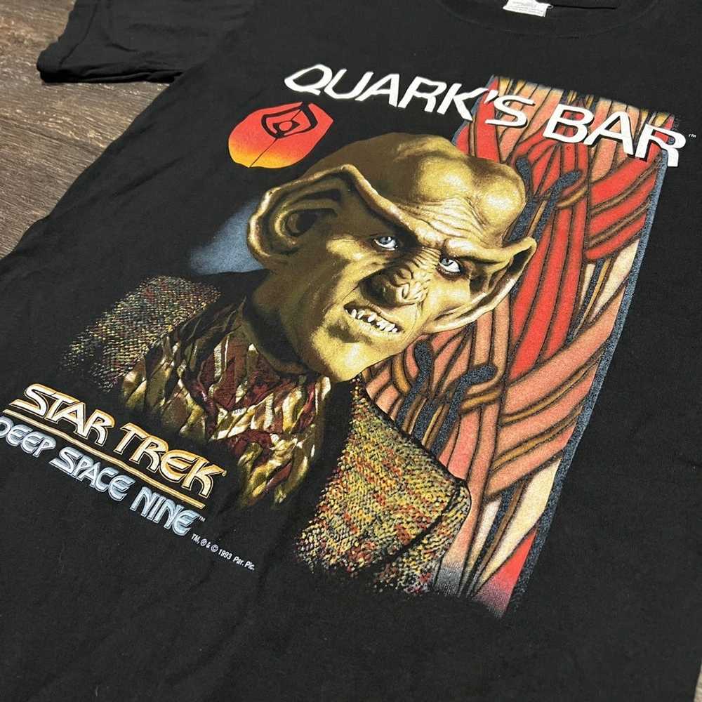 Movie × Vintage 1993 Star Trek Quarks Bar Tshirt … - image 5