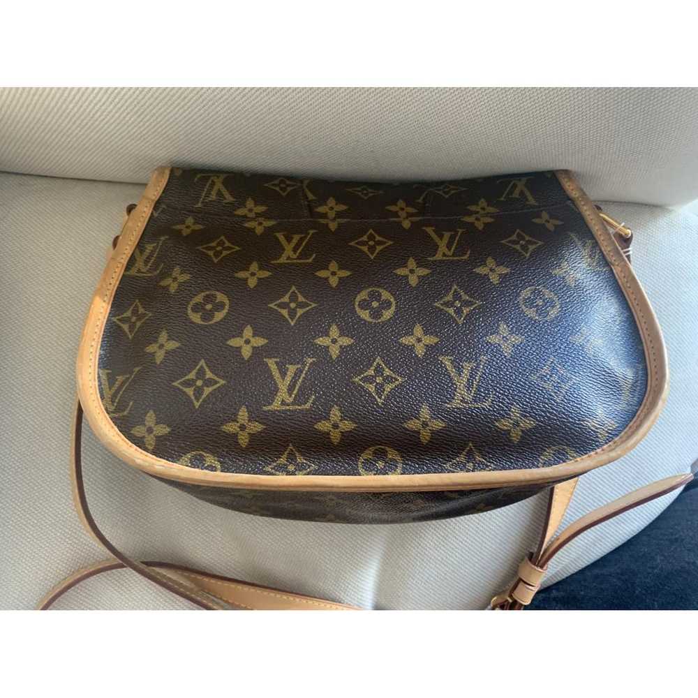 Louis Vuitton Menilmontant leather crossbody bag - image 10