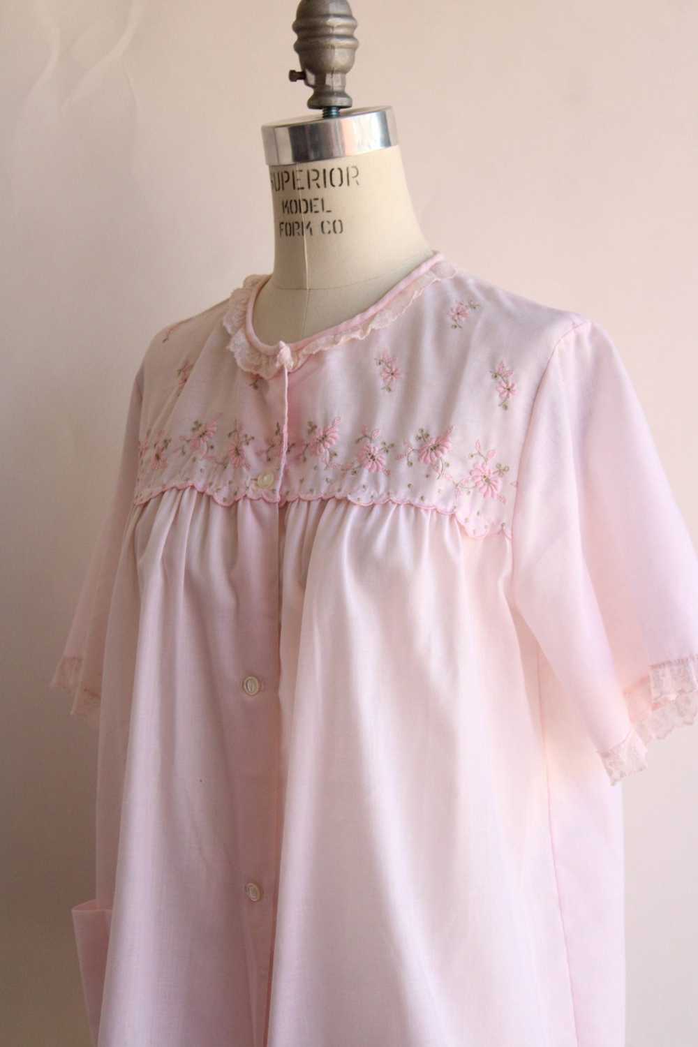 Vintage 1970s Sears Pink Floral Embroidered PJ Top - image 6