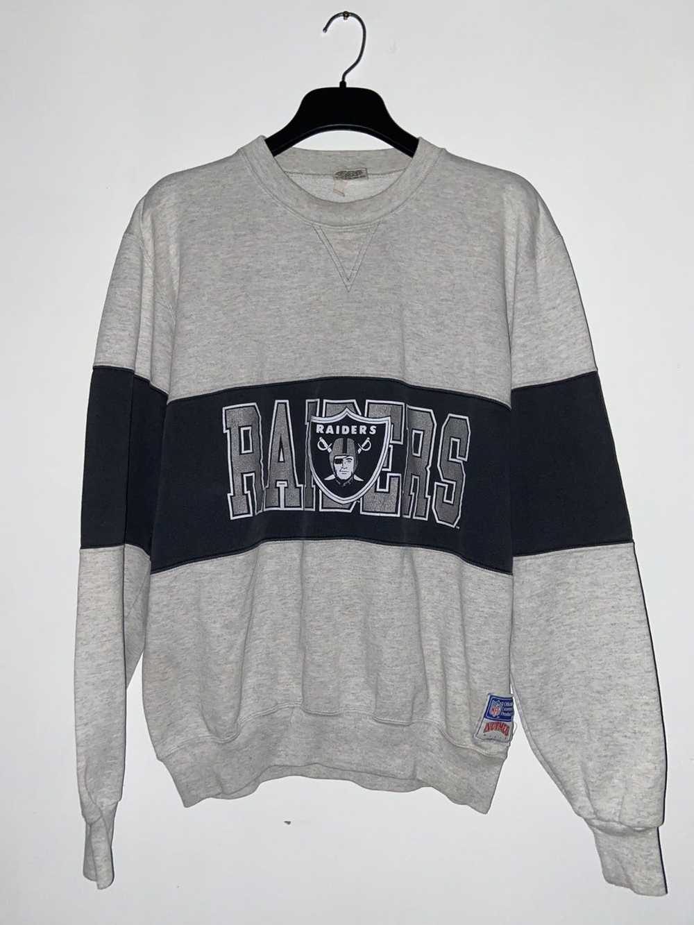 Airbrush Raiders Shirt, Los Angeles Raiders, Skull and Bandana Design for  Raiders Fans. — AM Style Entertainment
