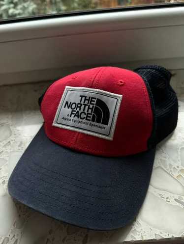 The North Face Trucker Hat - Grey/Black - Association of Old Crows