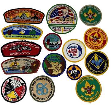 1970s Boy Scout Uniform Star Scout and Den Chief Patches