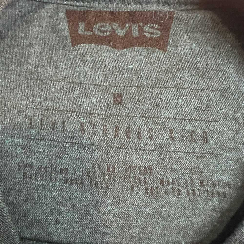 Levi's Levi Strauss Men’s Green T-Shirt Size Medi… - image 4