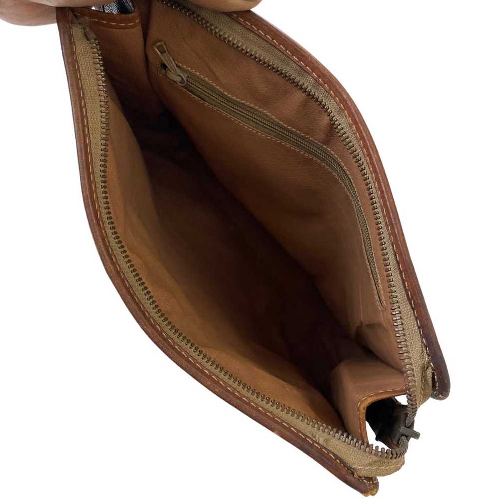 Celine Triomphe Vintage leather clutch bag - image 9