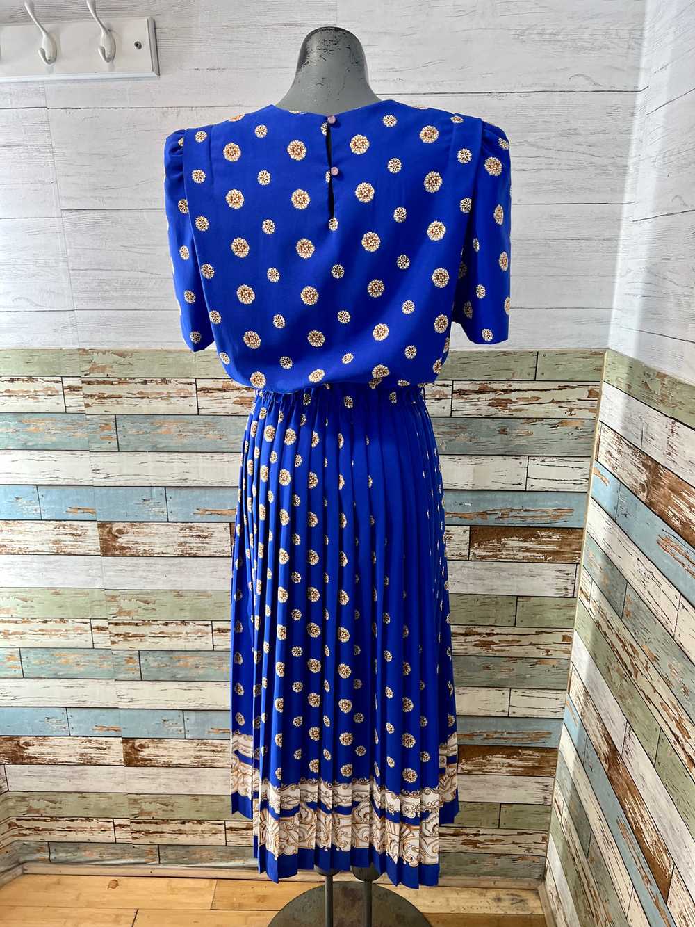 80’s Going 40’s Royal Blue With Gold Circle Print… - image 8