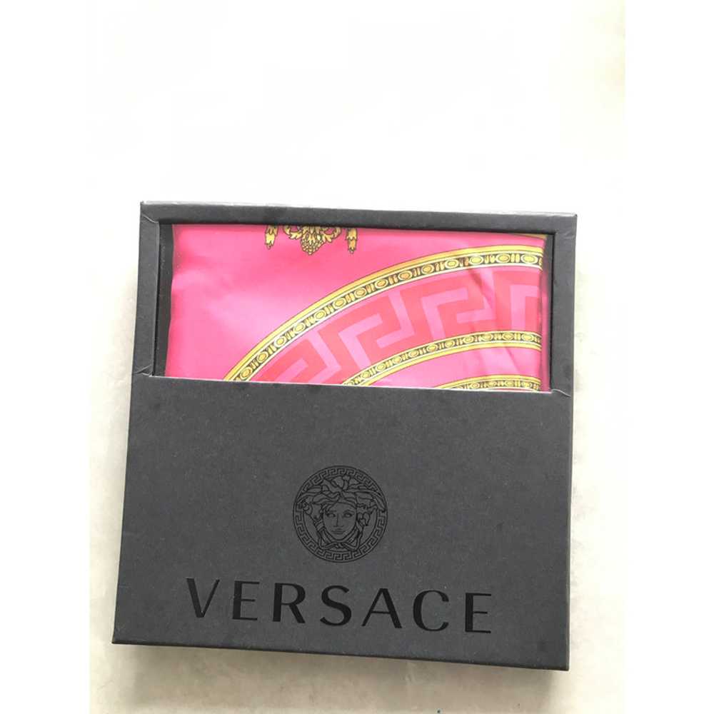 Versace Scarf/Shawl Cashmere in Fuchsia - image 2