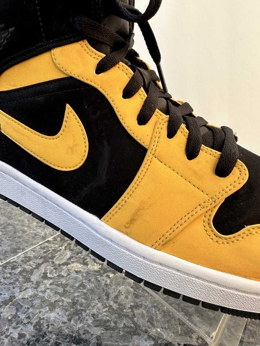 Jordan Brand × Nike Nike Air Jordan 1 Mid Reverse… - image 11