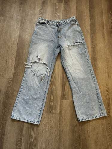 Garage Garage distressed light-wash denim jeans