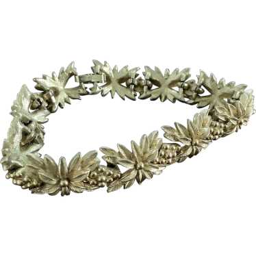 Sarah Coventry Flower Link Bracelet
