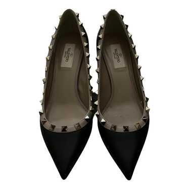 Valentino Garavani Rockstud leather heels - image 1