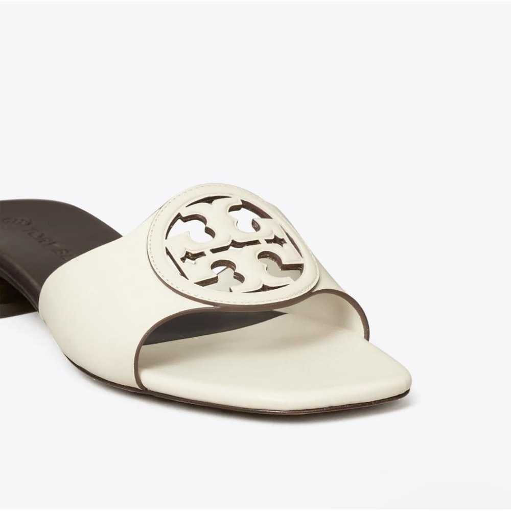 Tory Burch Leather sandal - image 3