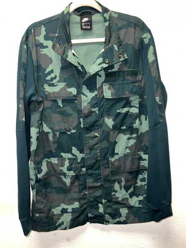 Nike Nike military camo jacket rare SB