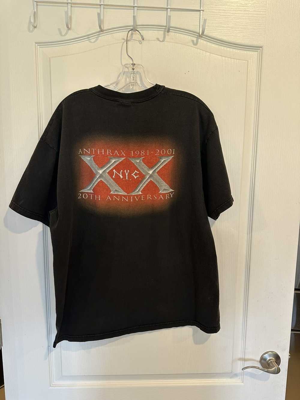 Hanes Anthrax vintage T-shirt size xl *faded - image 4