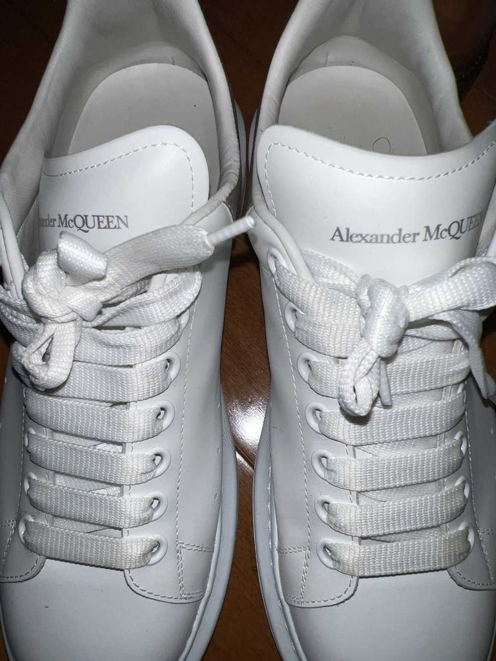 Alexander McQueen Alexander McQueens sz 42 - image 11