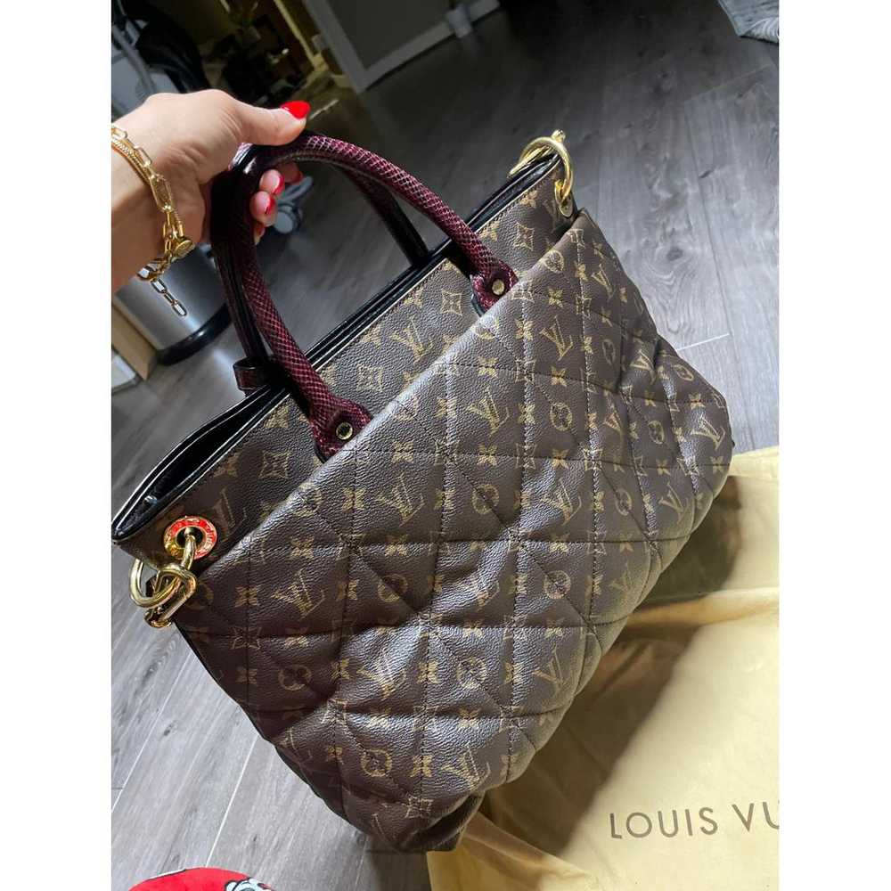 Louis Vuitton Etoile Shopper leather handbag - image 10