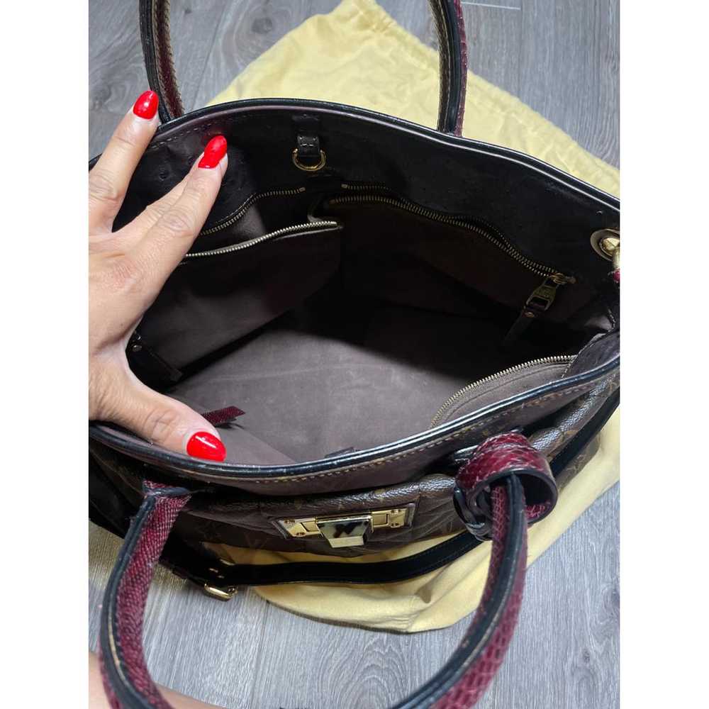Louis Vuitton Etoile Shopper leather handbag - image 5