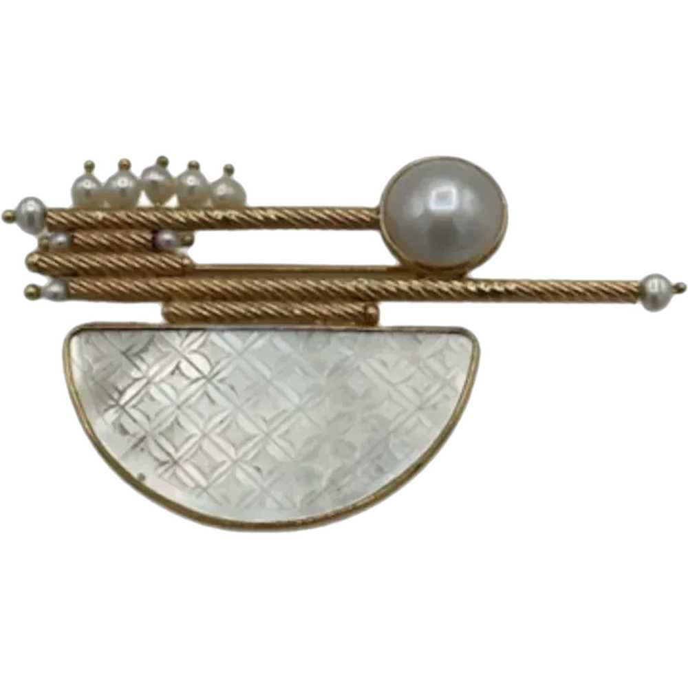 Cultured Pearl, Chinese Coin and 14kt Brooch - image 1