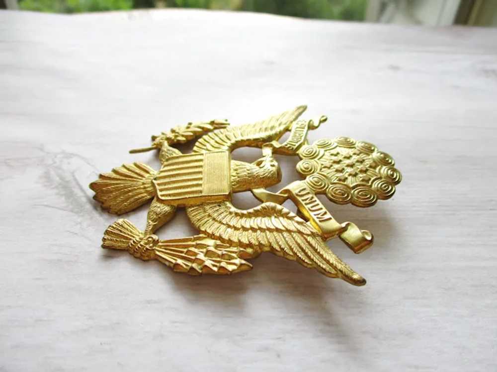 Large Vintage USA Eagle Emblem Brooch Army Armed … - image 6